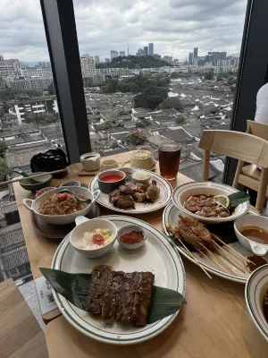 Gelunbu Hotel (Fuzhou Sanfang Qixiang Dojiekou) Ristorazione Photos
