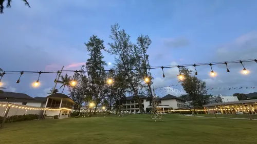 Amora Beach Resort Phuket Рядом с отелем Photos