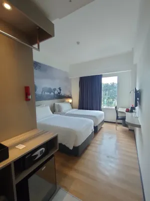 Hotel Neo+ Waru - Sidoarjo Kamar Photos