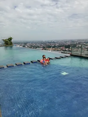 Hotel Louis Kienne Pemuda Relaksasi & Rekreasi Photos