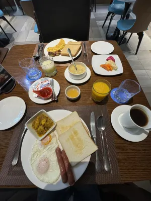 HANSA- A Premium Residence Dining Photos