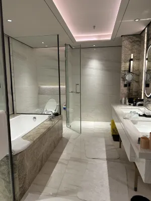 Chengdu Marriott Hotel Financial Centre Kamar Photos
