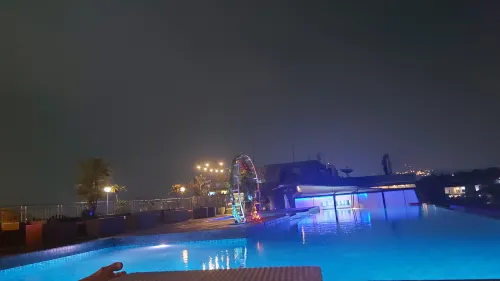 Grand Edge Hotel Semarang Photos
