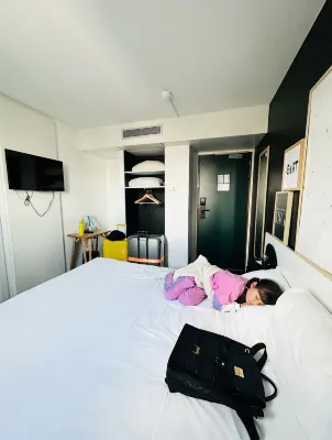 Ibis Styles Paris Gare de l'Est Château Landon Rooms Photos