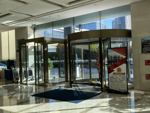 Holiday Inn Express Luoyang City Center Photos