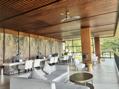 Royal Tulip Golf Resort Gunung Geulis Öffentliche Flächen Photos