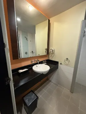 Solo Paragon Hotel & Residence Phòng Photos
