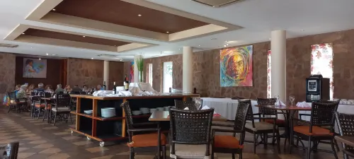 Pestana Tropico Ocean & City Hotel Restauration Photos