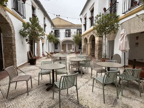 Líbere Córdoba Patio Santa Marta Espaces publics Photos
