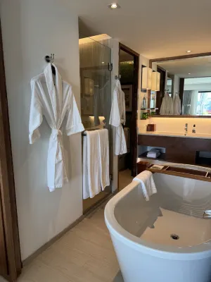 The Nai Harn Zimmer Photos