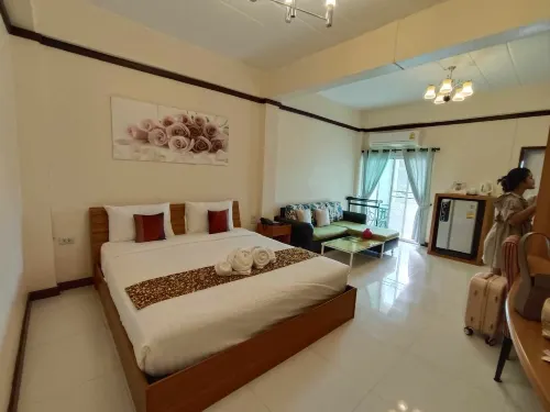 AU Place Hotel Rooms Photos