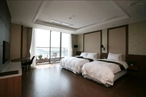 Benikea Hotel Yeosu Zimmer Photos