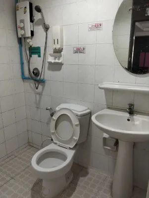 Khon Kaen Ruenrom Hotel Rooms Photos