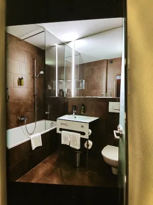 Austria Trend Hotel Beim Theresianum Wien Camere Photos