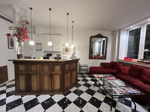 New Orient Hotel Photos
