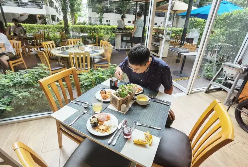 Maitria Hotel Rama 9 Bangkok - A Chatrium Collection Ristorazione Photos