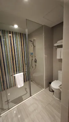 Aloft Dalian Zimmer Photos