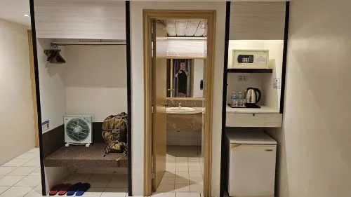 Executive Hotel Rooms Photos
