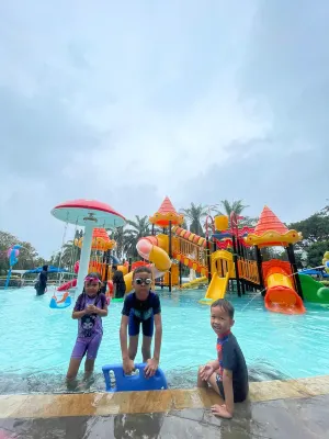 Klub Bunga Theme Park Hotel Relaksasi & Rekreasi Photos