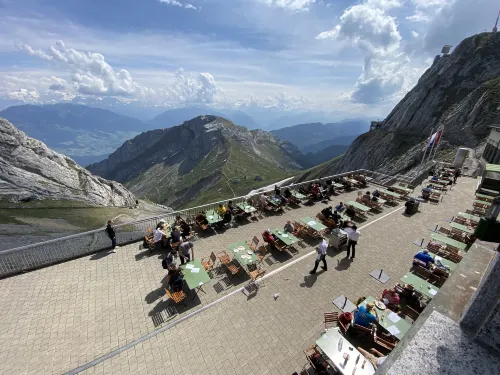 Hotel Pilatus-Kulm In der Nähe des Hotels Photos