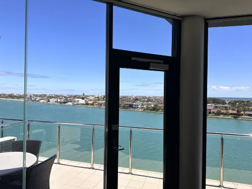 Lakes Hotel Photos
