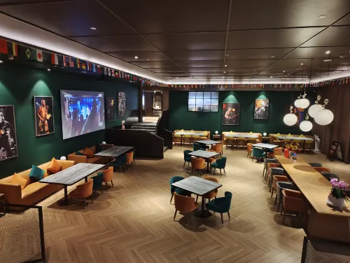 Orange Hotel (Hometown of Lu Xun, Shaoxing) Photos
