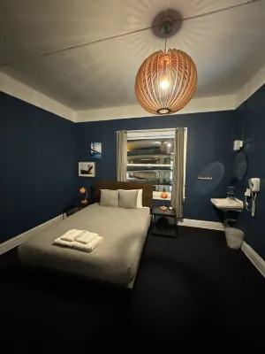 HI San Francisco Downtown Hostel Rooms Photos