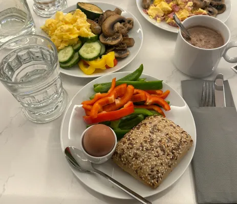 Adina Apartment Hotel Vienna Belvedere Dining Photos