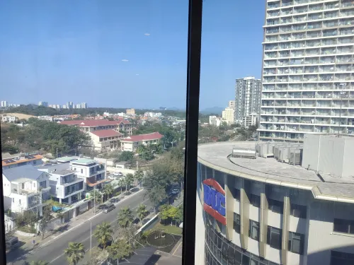 Khách sạn và Căn hộ DIC Star Landmark Xung quanh Photos