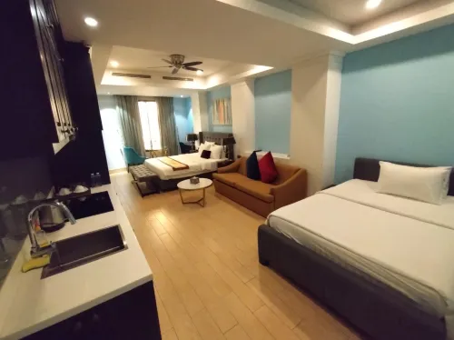 Sam Royal Apartment Kamar Photos