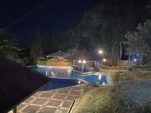 Grand Whiz Hotel Bromo Relaksasi & Rekreasi Photos