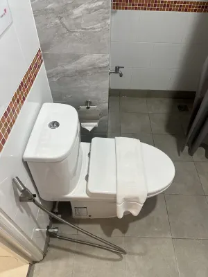 Golden Nest Hotel Chambres Photos