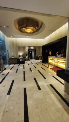 Best Western Premier la Grande Hotel Area Publik Photos