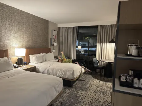 Sheraton Park Hotel at The Anaheim Resort Rooms Photos