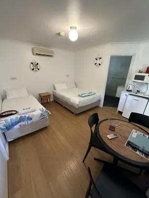 Busselton Ithaca Motel Rooms Photos