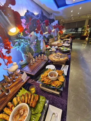 Proxy by The Oriental Albay Makanan Photos