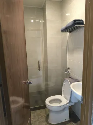 Hotel 88 Embong Kenongo Surabaya Chambres Photos