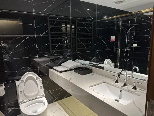Nanning Jinshuiwan International Hotel ( Nanhu Park Macun Subway Station) Номера Photos