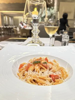 Hotel Mulia Senayan, Jakarta Makanan Photos