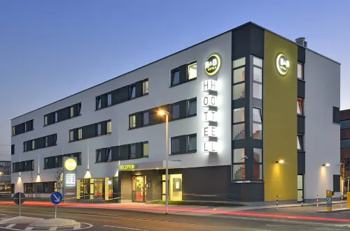 B&B HOTEL Aschaffenburg Exterior Photos