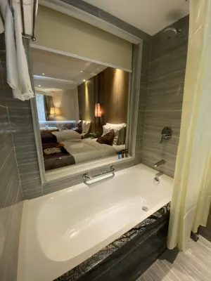Emperor Hotel Camere Photos