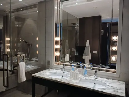 Park Hyatt Shanghai Zimmer Photos