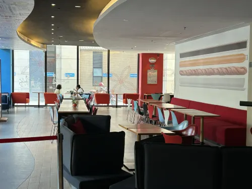 宜必思酒店（上海新國際博覽中心芳甸路地鐵站店） 餐飲 Photos