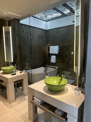 W Bali - Seminyak Rooms Photos