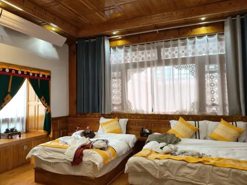 Shangri-La Nongla Yangpi Ecological Manor (Napa Sea Scenic Area) Kamar Photos