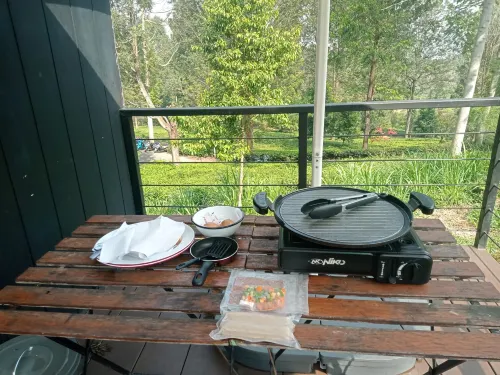 Bobocabin Gunung Mas, Puncak Photos