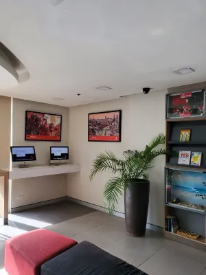 Red Planet Cebu Public Areas Photos