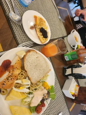 Montebello Villa Hotel Cebu Dining Photos