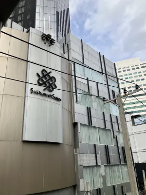 Sukhumvit Suites Hotel Esterni Photos