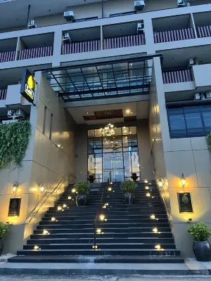 Lani Chiang Mai Hotel Espaces publics Photos